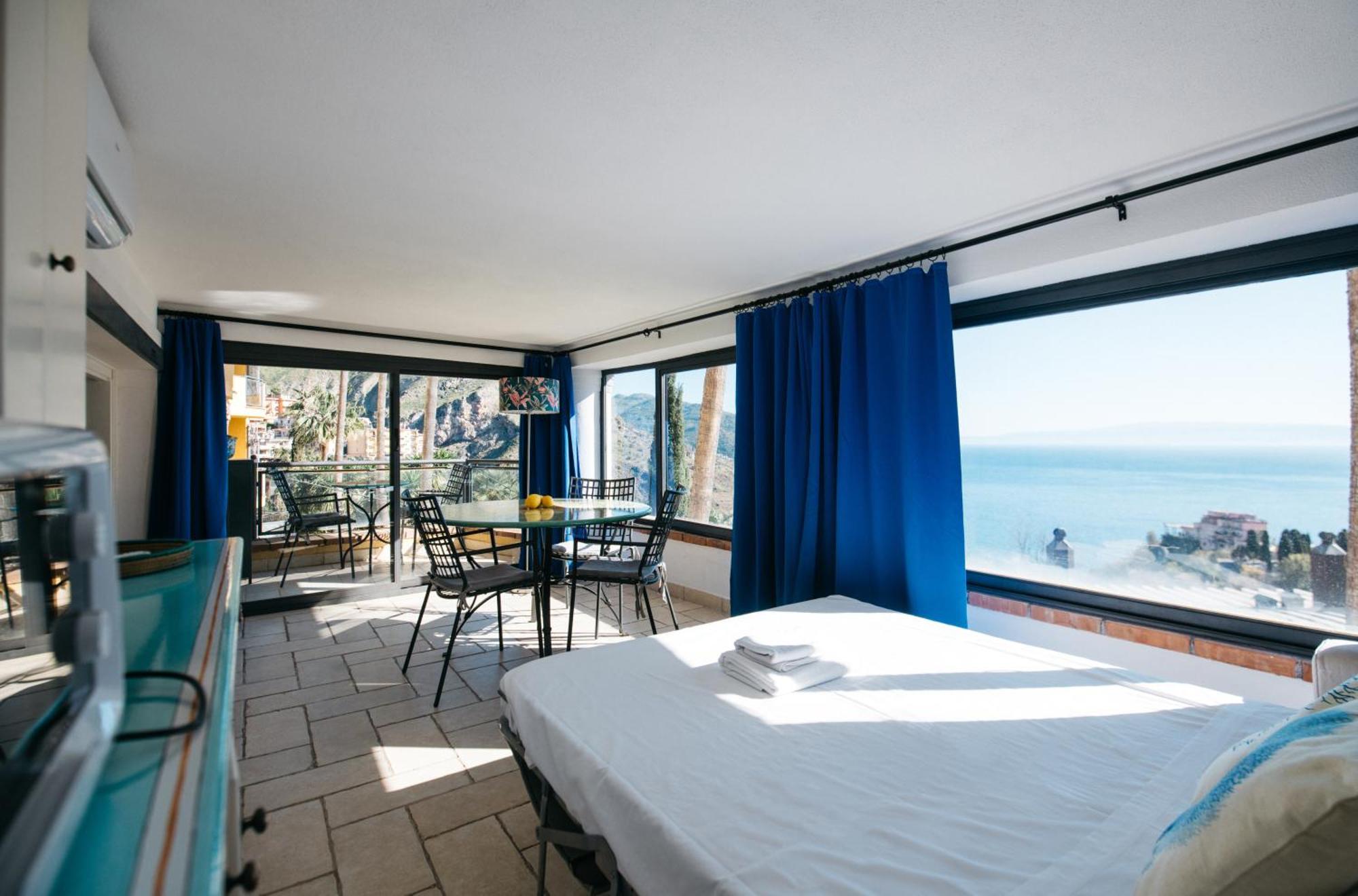 Bayview Apartment - Taormina Holidays المظهر الخارجي الصورة