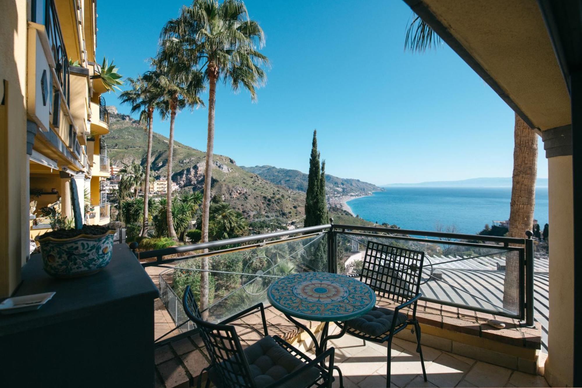 Bayview Apartment - Taormina Holidays المظهر الخارجي الصورة